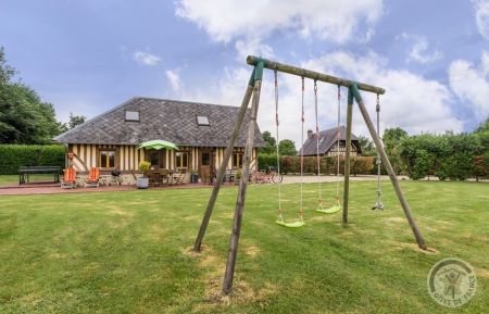 G&icirc;te n&deg;2045 Reux - Calvados - photo