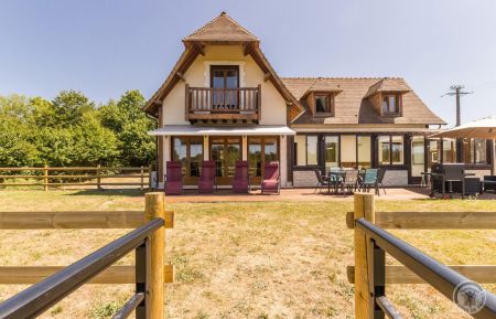 G&icirc;te n&deg;3758 Genneville - Calvados - photo