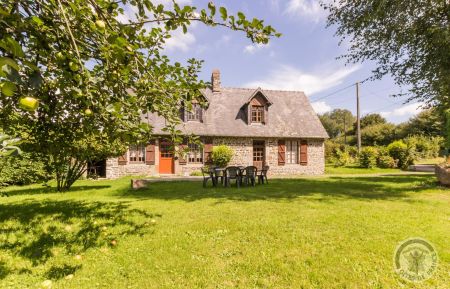 G&icirc;te n&deg;667 Vire Normandie - Calvados - photo
