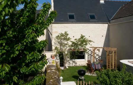 Jardin privatif clos. Gîte n°2601 Colombiers-sur-Seulles - Calvados - Jardin privatif clos.