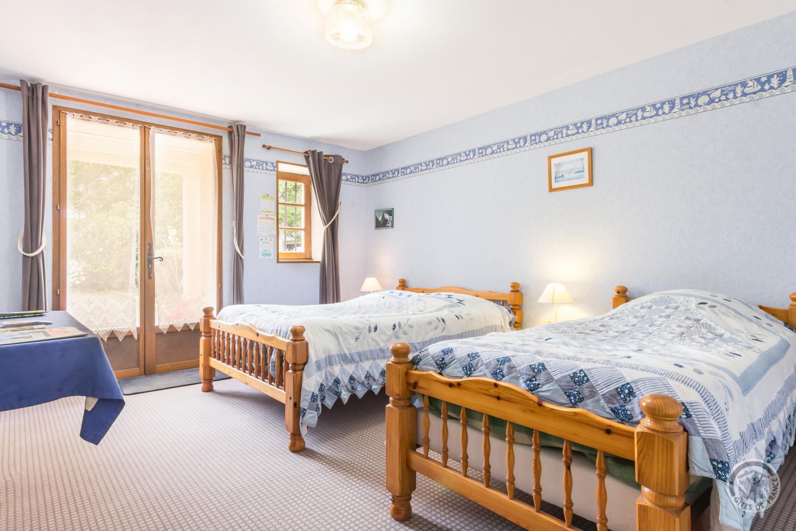 Chambre 32 rez-de-chaussée 3 personnes photo 3