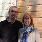 Nadine et Gilles B.
Labelis&eacute; G&icirc;te de France depuis 2015.

Soyez les bienvenus dans notre gite situe entre Caen et Bayeur. Tous les deux proche de la natures, nous avons construit cet &eacute;cogite dans le respect des valeurs qui nous tiennent &agrave; coeur.
Passionnez d'ornithologie, Gilles vous indiquera quelques sites int&eacute;ressant pour les oiseaux.
