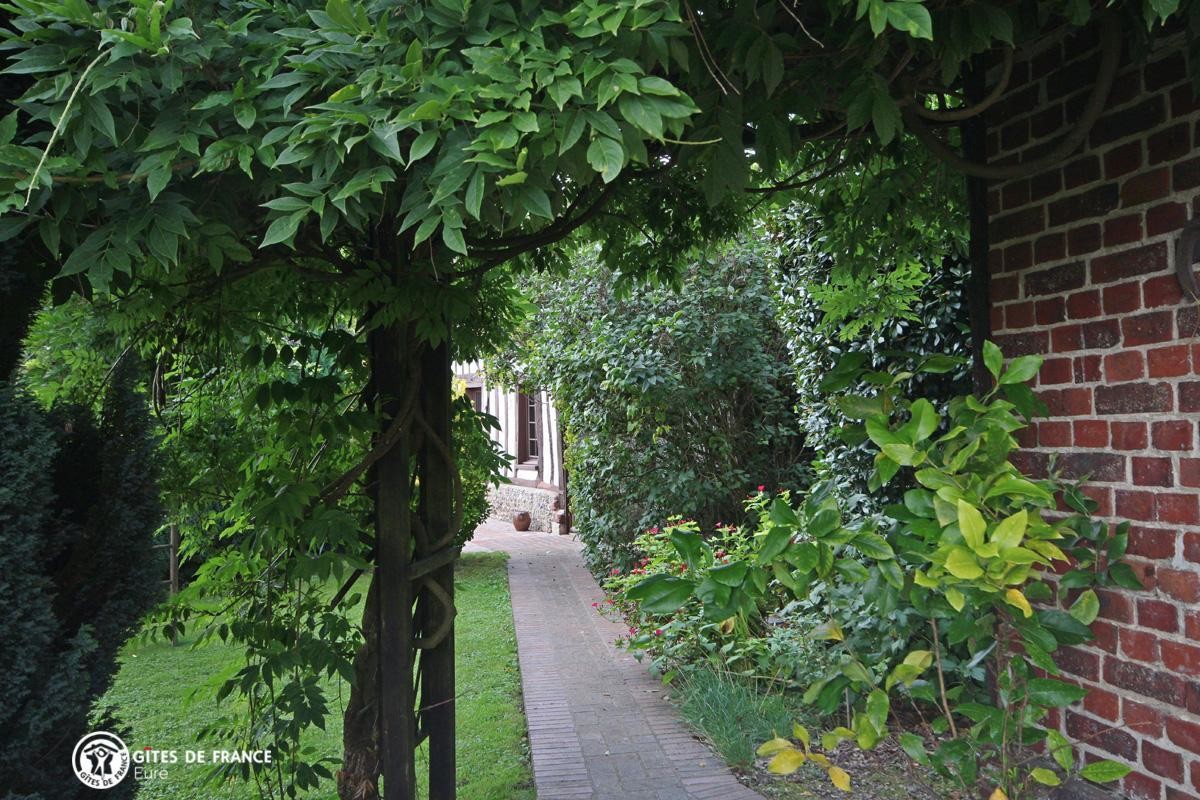 photo 51