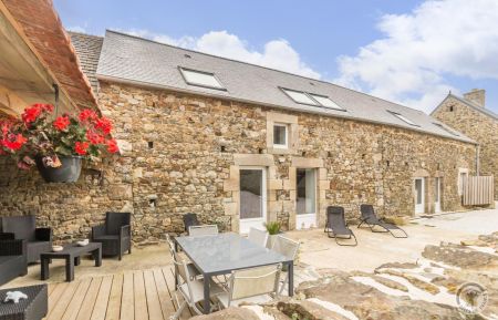 G&icirc;te n&deg;G1167 Jobourg - Manche - photo