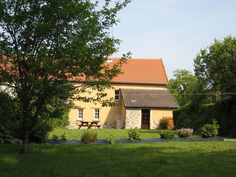 photo 0