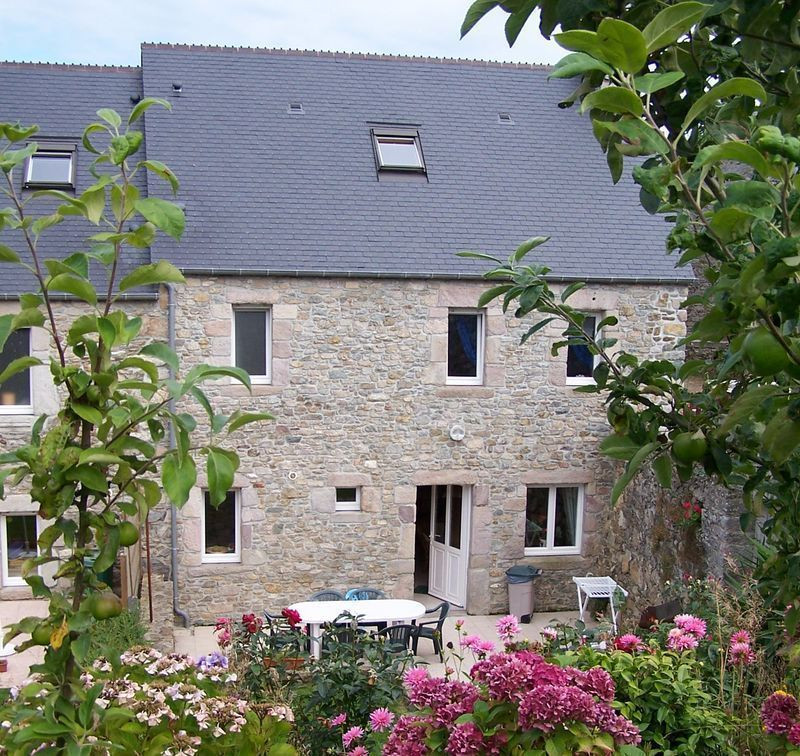 photo 0