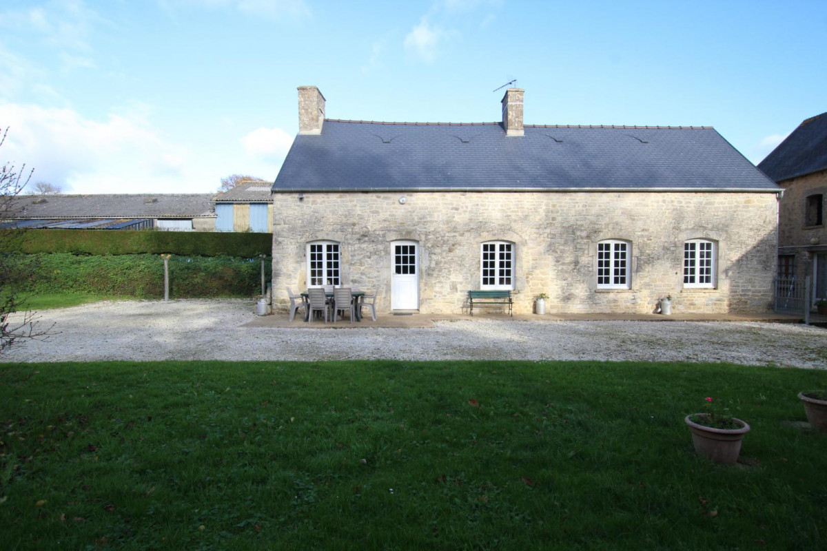 photo 0