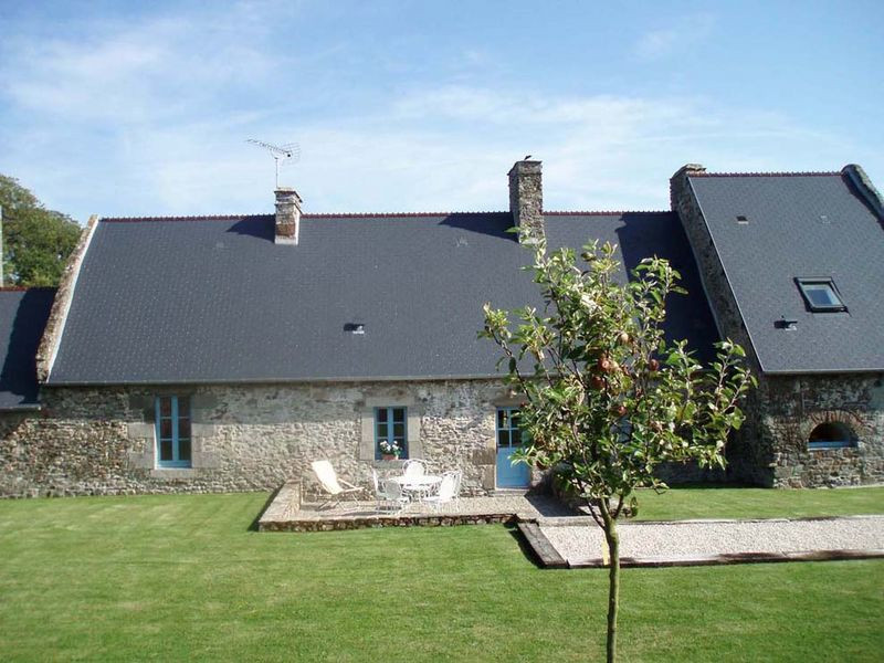 photo 0
