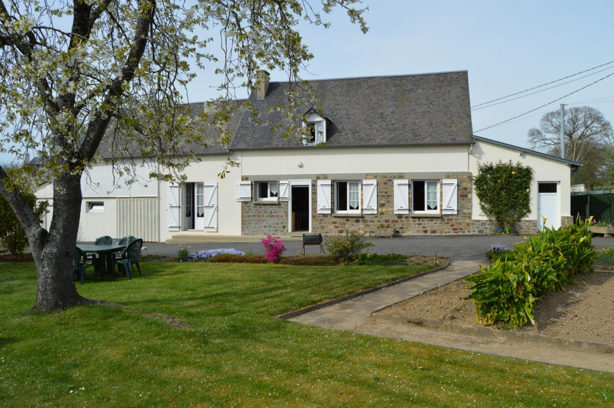photo 0
