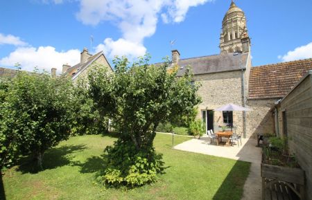 G&icirc;te n&deg;G878 Sainte-Marie-du-Mont - Manche - photo