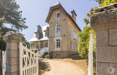 G&icirc;te n&deg;G1366 Jullouville - Manche - photo