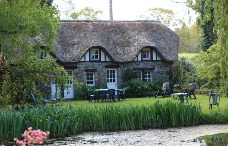 G&icirc;te n&deg;G200 Jullouville - Manche - photo