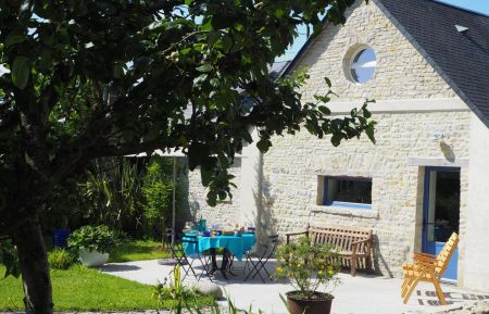 Terrasse ensoleillée pour la lecture Gîte n°G859 Audouville-la-Hubert - Manche - Terrasse ensoleillée pour la lecture