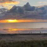plage coucher de soleil