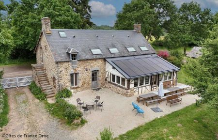 G&icirc;te n&deg;G825 Sainte-Honorine-la-Chardonne - Orne - photo