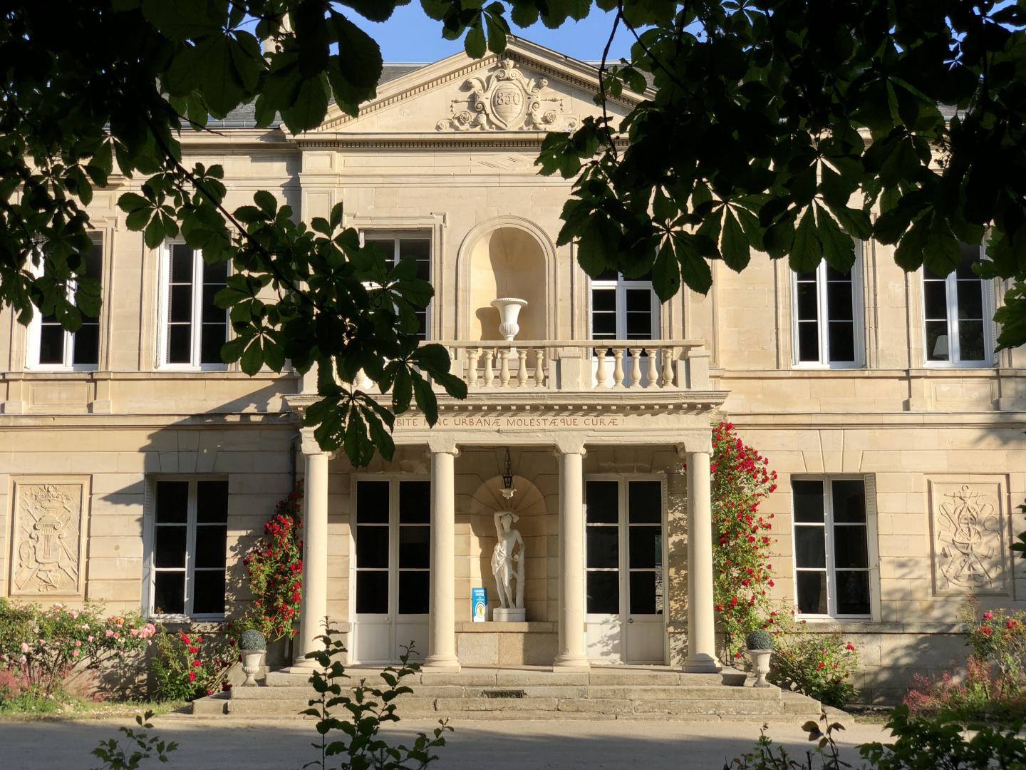 Bed & Breakfast Château Des Requêtes Normandie Orne in Alençon