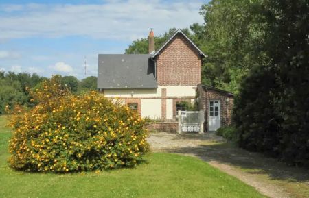 Chemin d'accès privé.
parking 3 voitures. Gîte n°G3092 Étalondes - Seine-Maritime - Chemin d'accès privé.
parking 3 voitures.