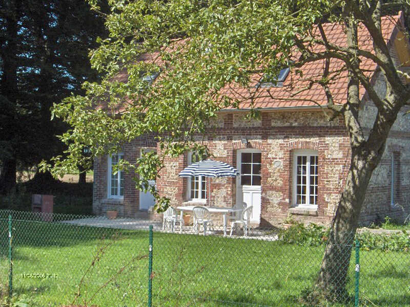 photo 0